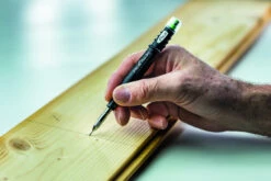 Pica 7070 Fine Dry Markeerpotlood -Werkplaats Gereedschap Serie 7070 fine dry use 1 print.jpg 1200x600 4286debc88