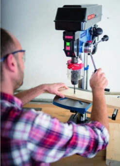 Scheppach Tafelboormachine DP18Vario 9 Scheppach Tafelboormachine DP18Vario -Werkplaats Gereedschap Serie 867x1200.jpg 1200x600 45699ebc88