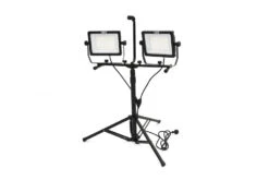 HBM Professionele Dubbele LED Bouwlamp 2 X 150 Watt – 2 X 15.000 Lumen Met Statief 11 HBM Professionele Dubbele LED Bouwlamp 2 X 150 Watt – 2 X 15.000 Lumen Met Statief -Werkplaats Gereedschap Serie hbm 3143 6.jpg 1200x600 489a2ebc88