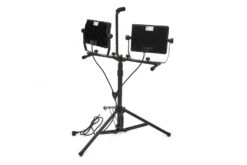 HBM Professionele Dubbele LED Bouwlamp 2 X 150 Watt – 2 X 15.000 Lumen Met Statief 12 HBM Professionele Dubbele LED Bouwlamp 2 X 150 Watt – 2 X 15.000 Lumen Met Statief -Werkplaats Gereedschap Serie hbm 3144 6.jpg 1200x600 f6785ebc88